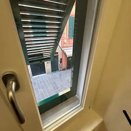 Welcome Riviera- Mazzini 77 Con Wifi, Condizionamento In Ogni Stanza, Parcheggio A Pagamento 15euro Al Giorno Da Prenotare In Anticipo * Рапалло