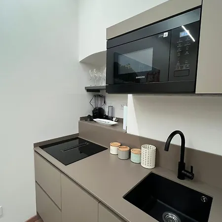 Welcome Riviera- Mazzini 77 Con Wifi, Condizionamento In Ogni Stanza, Parcheggio A Pagamento 20 Euro Al Giorno Da Prenotare In Anticipo راباللو